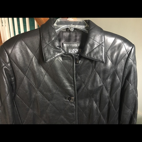 Leather jasper jacke like new. Used 1x  heavy duty coat - Picture 2 of 7